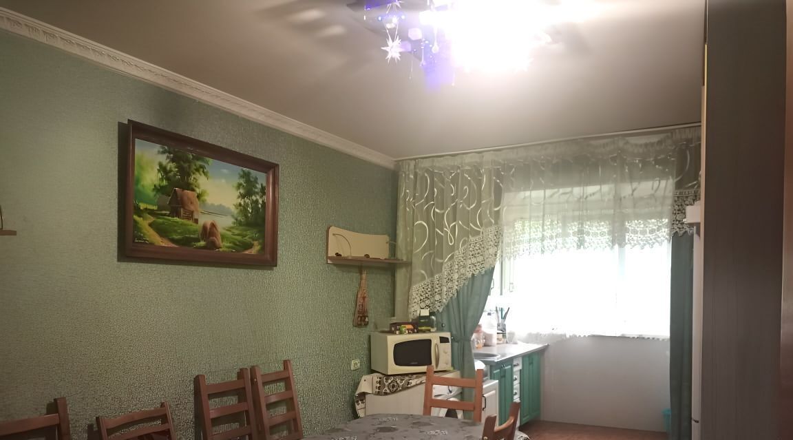 квартира г Жигулевск мкр В-1 33 фото 10