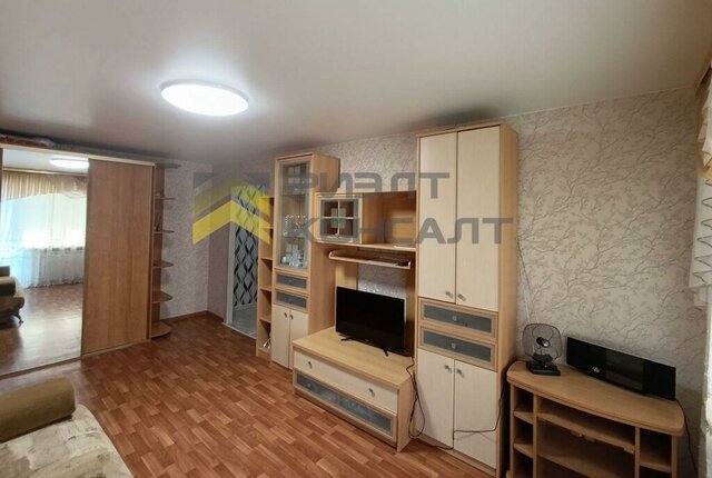 Городок Нефтяников дом 28а фото