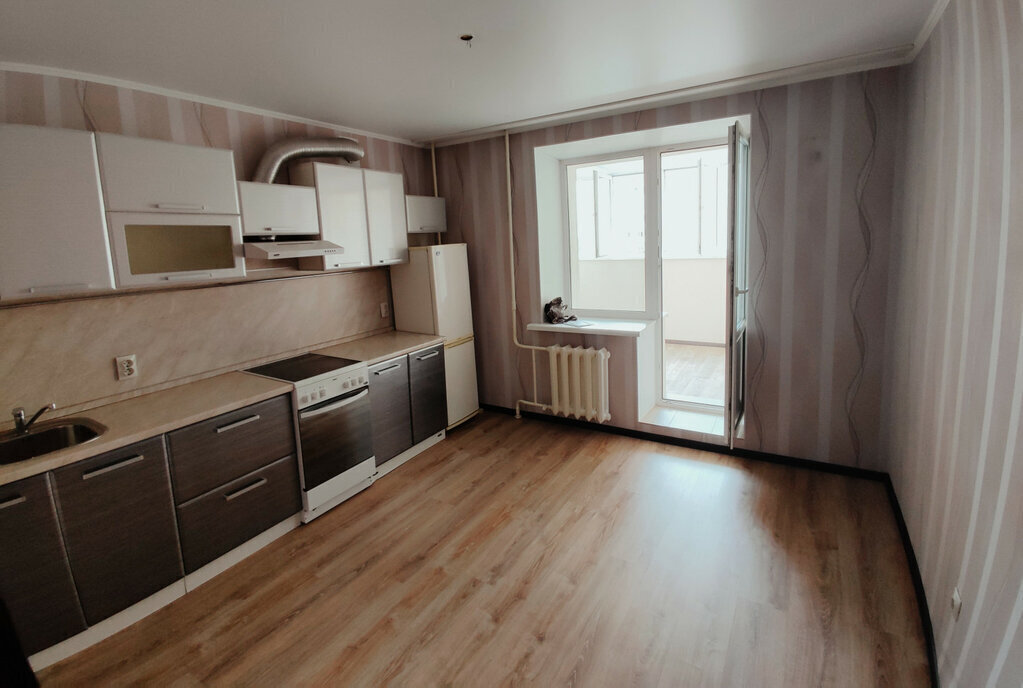 квартира г Брянск р-н Советский Бежицкая улица, 1к 8 фото 2