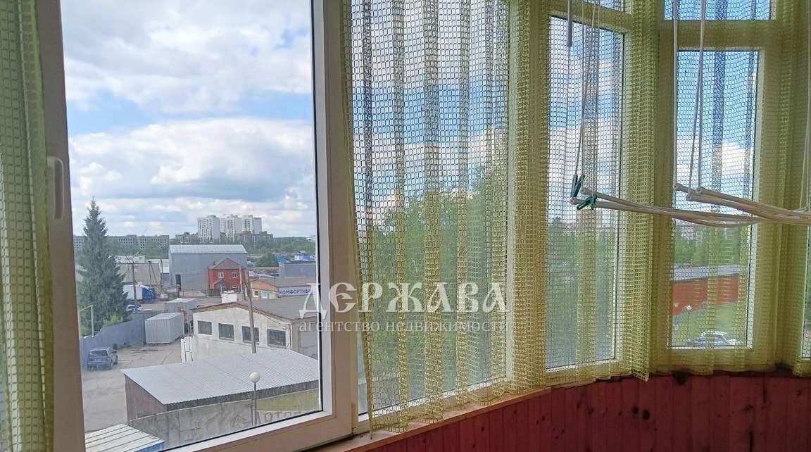 квартира г Старый Оскол мкр Буденного 16 фото 4