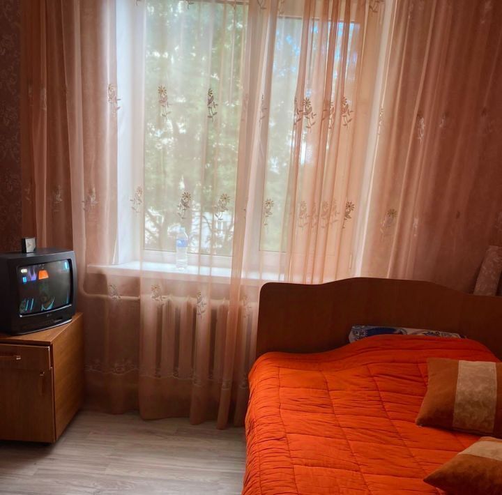 квартира г Брянск р-н Советский ул Крахмалева 9 фото 4