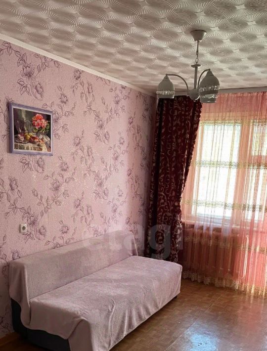 комната г Новый Уренгой мкр Восточный 5/3 фото 1