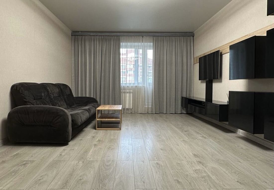 квартира г Тольятти р-н Автозаводский 18А квартал ул Офицерская 2а фото 2