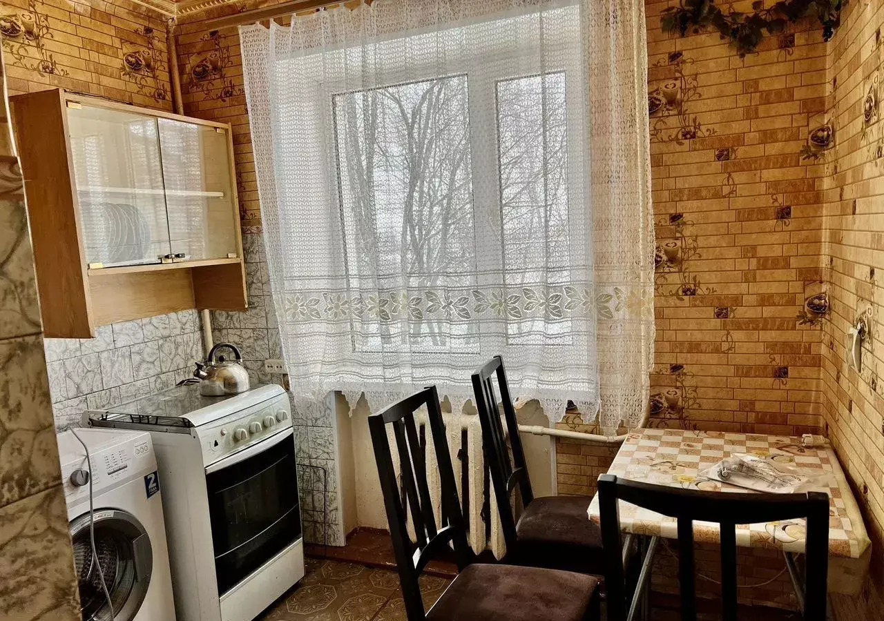 квартира г Новошахтинск ул Радио 6 фото 9