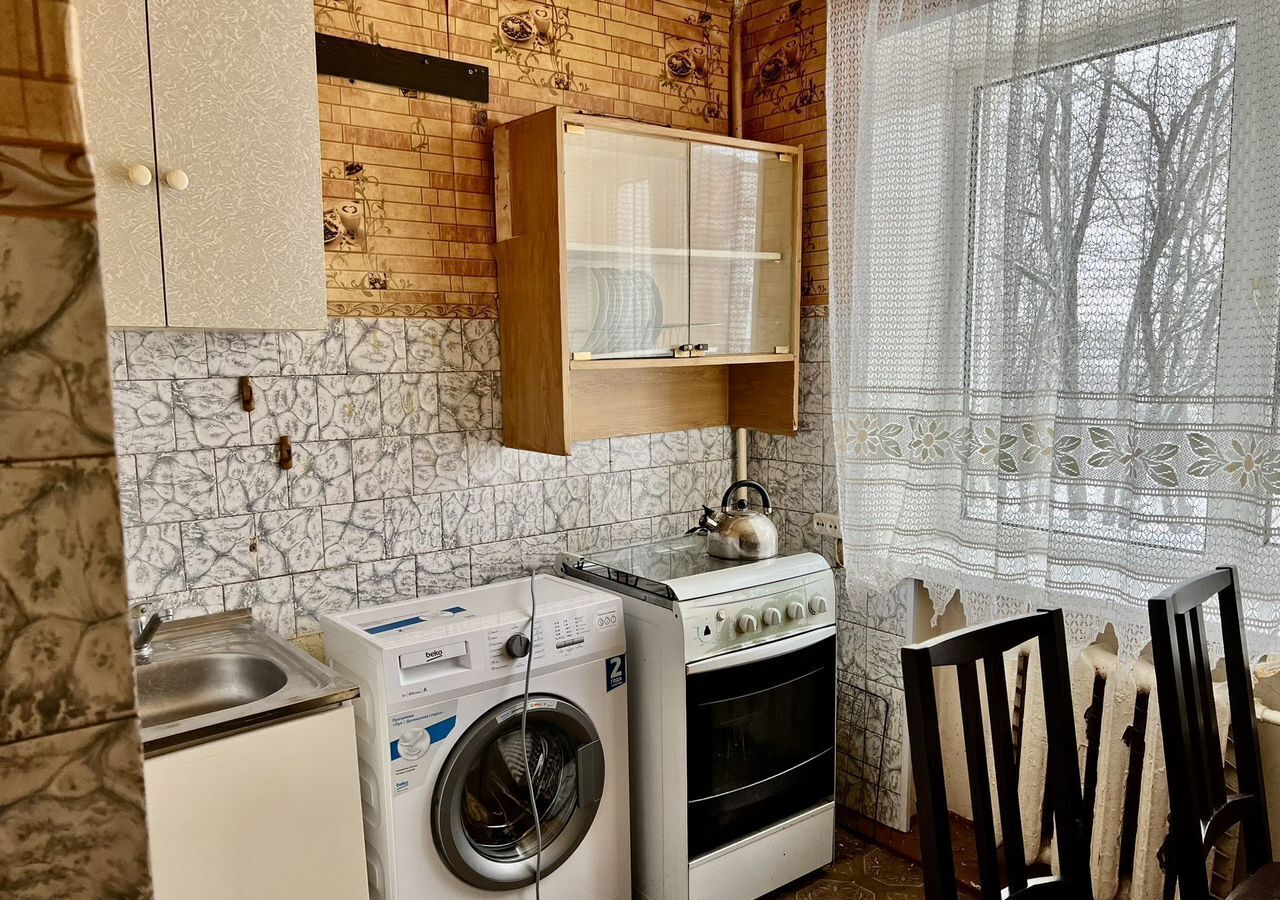 квартира г Новошахтинск ул Радио 6 фото 10