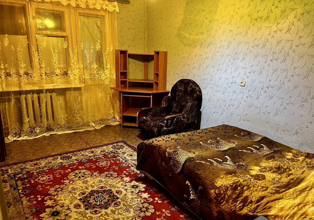 квартира г Новошахтинск ул Радио 6 фото 12