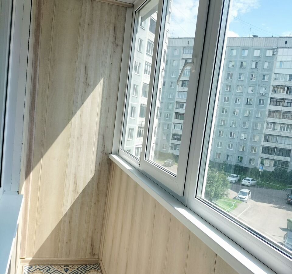 квартира г Новокузнецк р-н Орджоникидзевский ул Зорге 44 фото 15