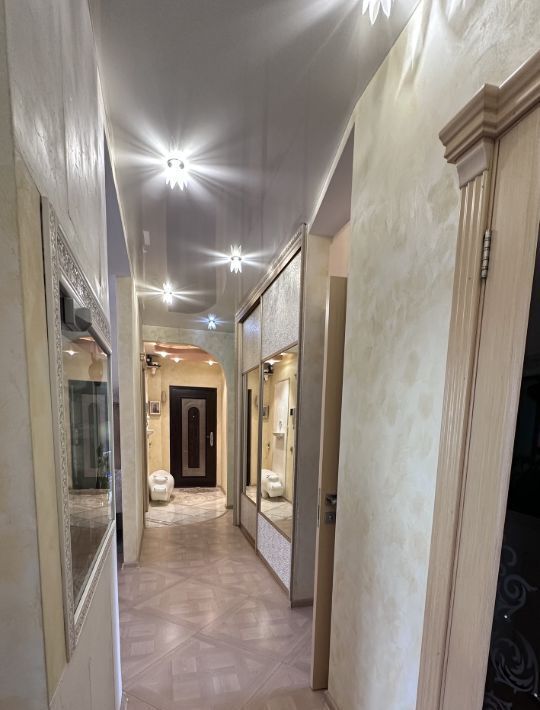 квартира г Омск р-н Кировский пр-кт Комарова 15к/4 фото 24