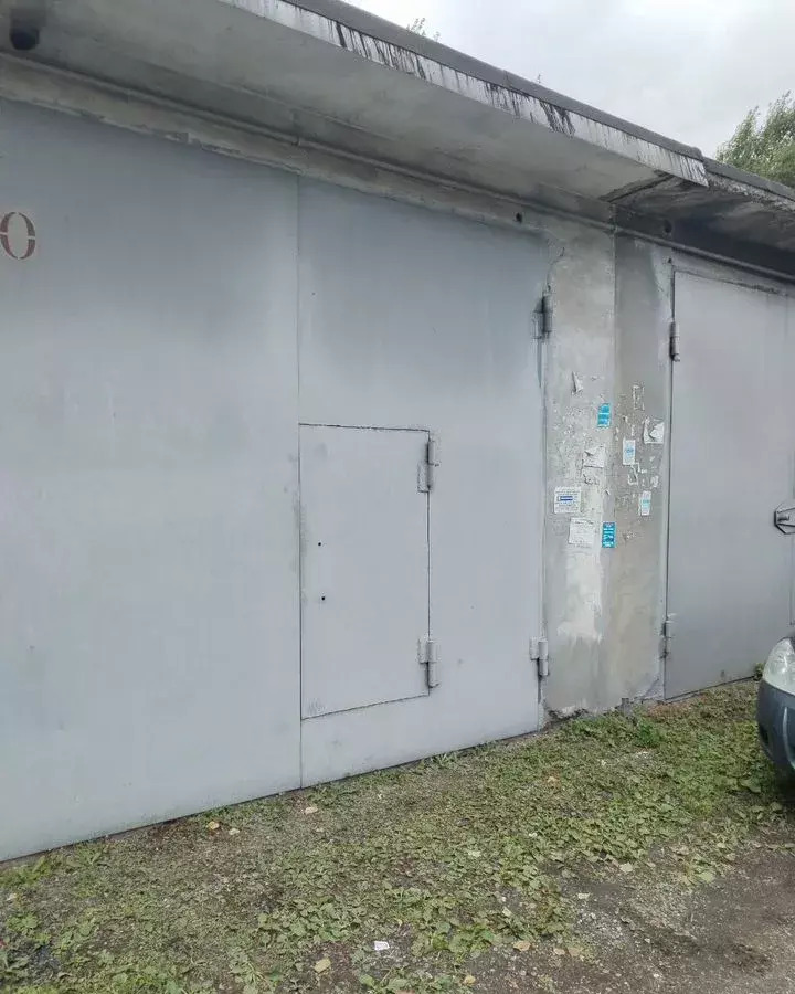 гараж г Новокузнецк р-н Заводской ул Тореза 119в Кемеровская обл. — Кузбасс фото 1