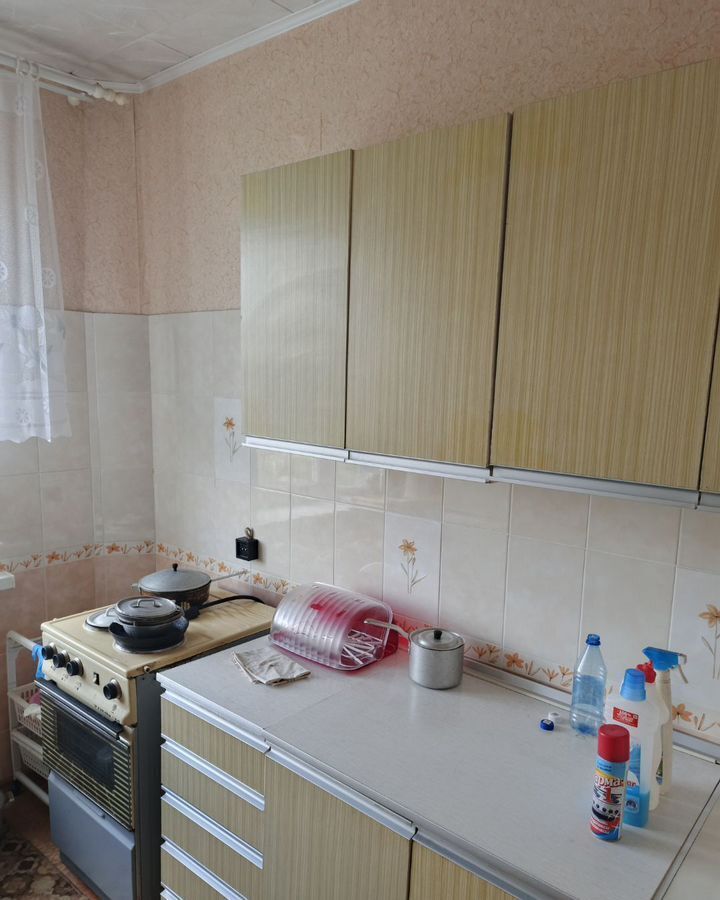 квартира г Анжеро-Судженск Кемеровская обл. — Кузбасс, ул. Карла Маркса, 7 фото 1