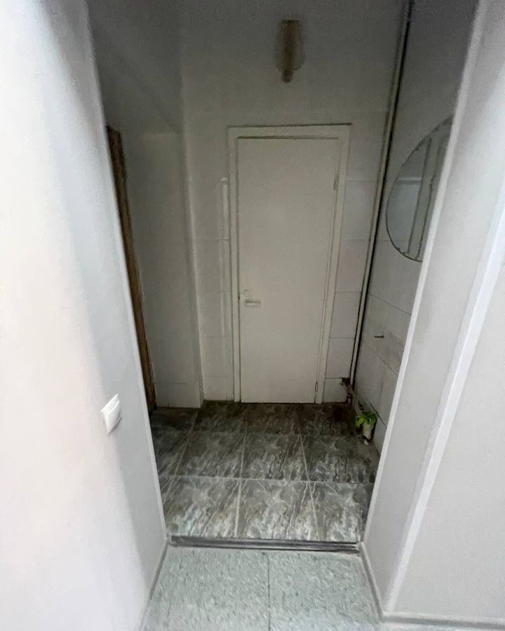торговое помещение г Красноярск р-н Центральный ул Каратанова 4 фото 4