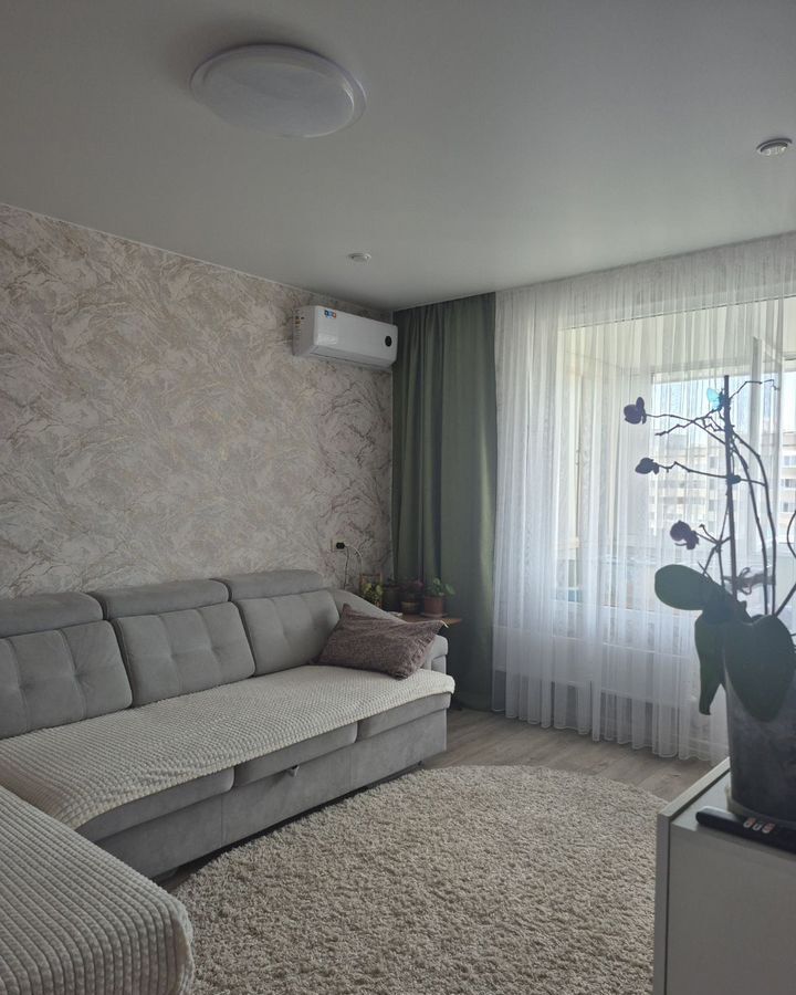квартира г Тольятти р-н Автозаводский 15-й квартал б-р Космонавтов 1 фото 4
