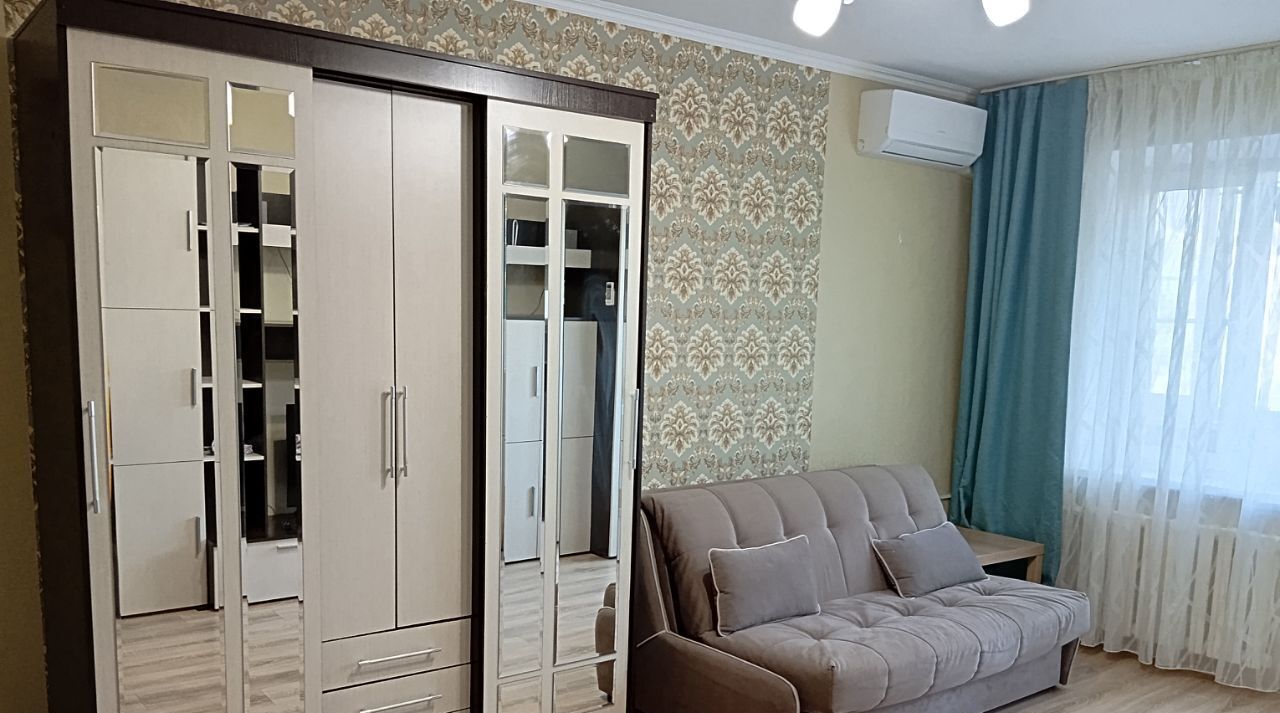 квартира г Новороссийск р-н Центральный ул Карамзина 21 фото 1