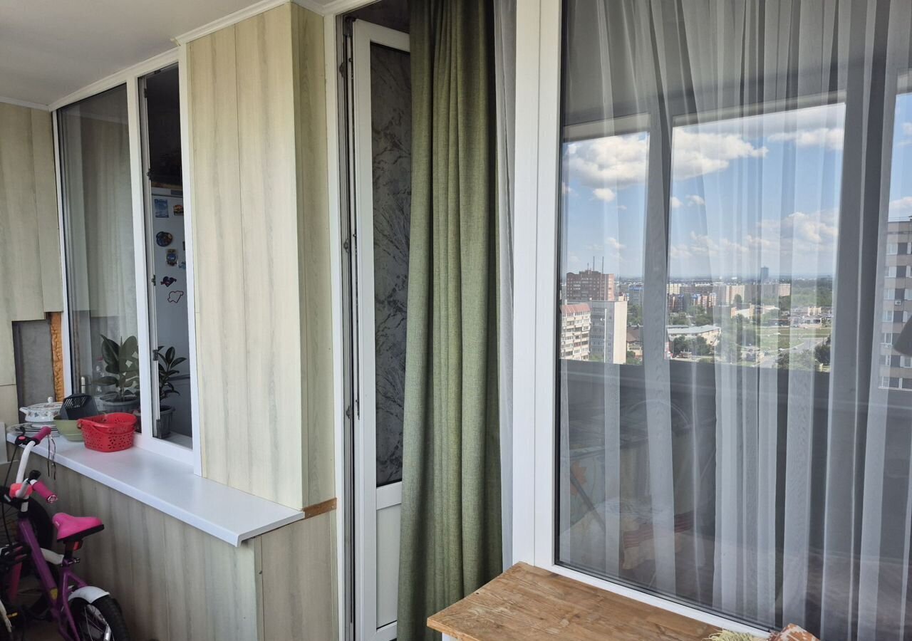 квартира г Тольятти р-н Автозаводский 15-й квартал б-р Космонавтов 1 фото 20
