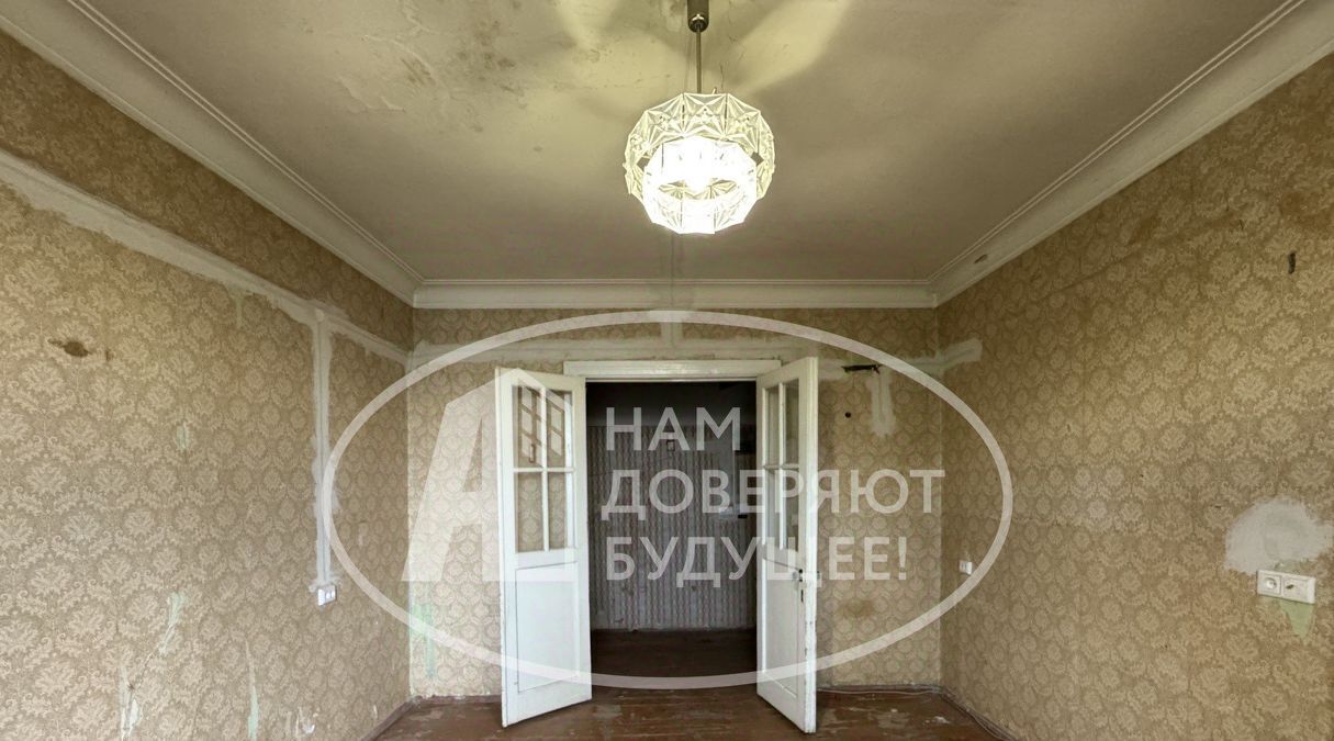 квартира г Пермь р-н Свердловский ул Соловьева 6 фото 7