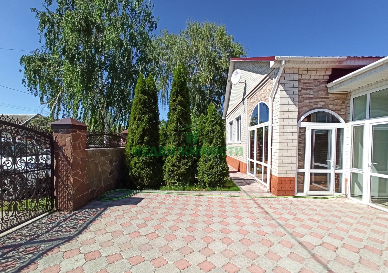 дом г Балаково ул Астраханская 98а Балаковский р-н, муниципальное образование фото 2