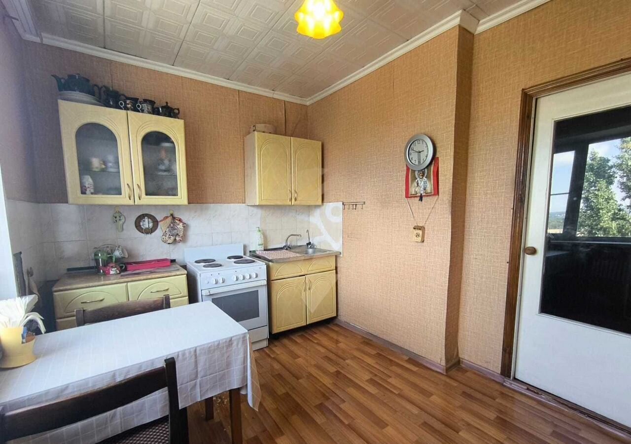 квартира г Губкин мкр Юбилейный 9, Старый Оскол фото 1