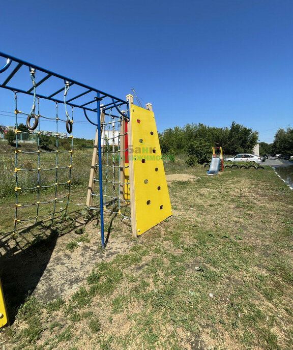 квартира г Вольск ул Фирстова 53к/4 фото 12