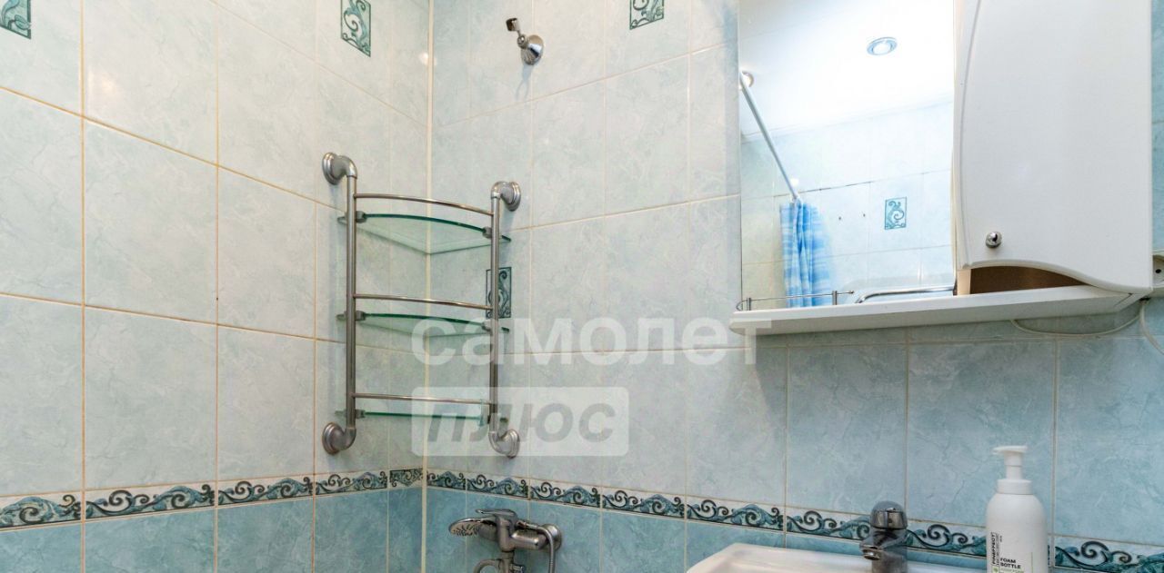 квартира г Сургут ул Дзержинского 2 А фото 27
