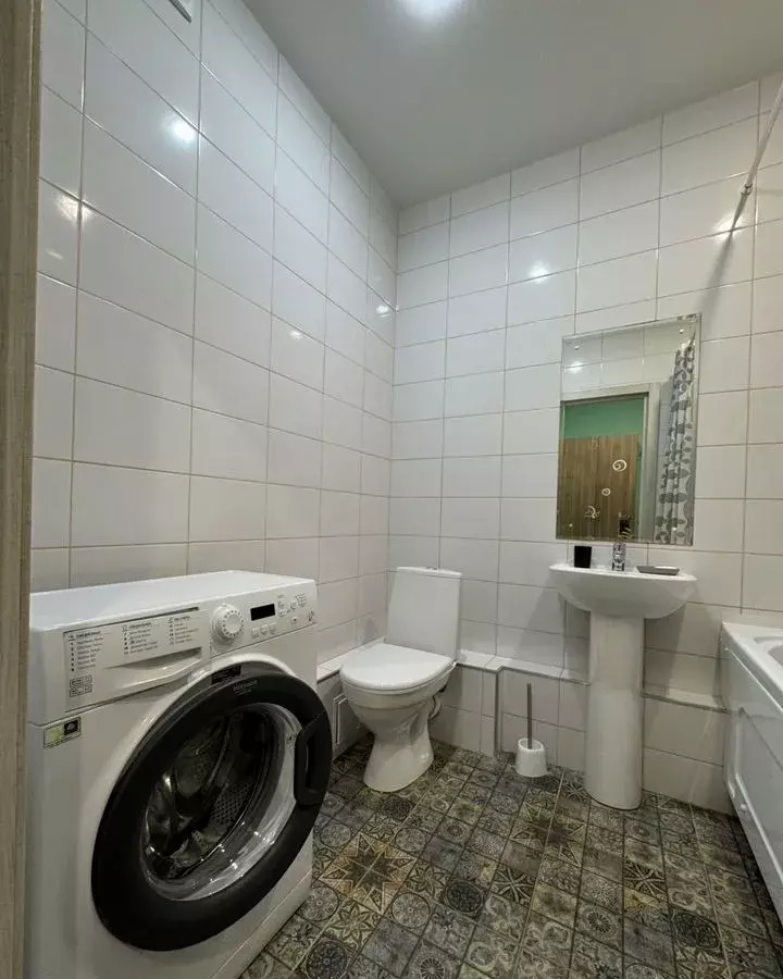 квартира г Краснодар р-н Прикубанский ул им. Героя Сарабеева В.И. 5к/5 фото 15