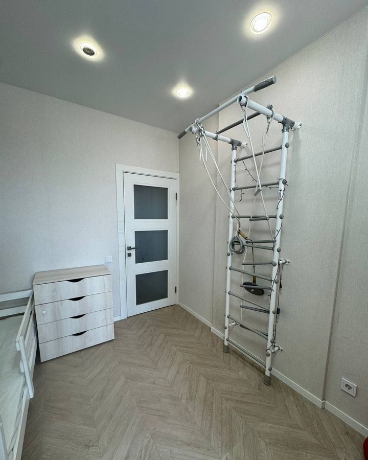 квартира г Ижевск р-н Октябрьский ул Холмогорова 21а фото 32