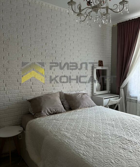 квартира г Омск пр-кт Комарова 15к/4 фото 11