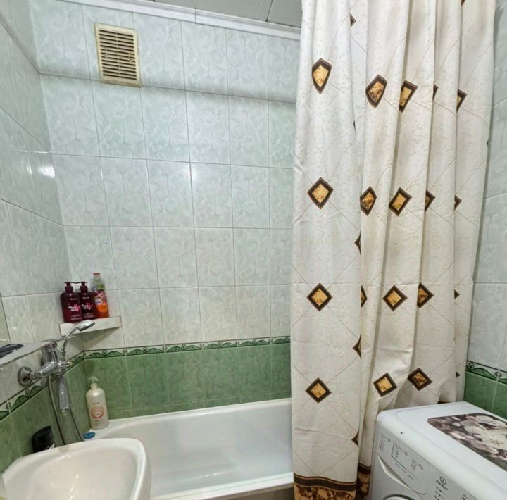 квартира р-н Ейский г Ейск ул Красная 57/1 фото 4