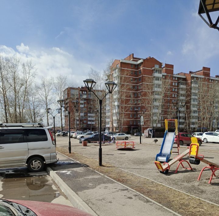квартира г Иркутск р-н Правобережный ул Баррикад 62/13 фото 18
