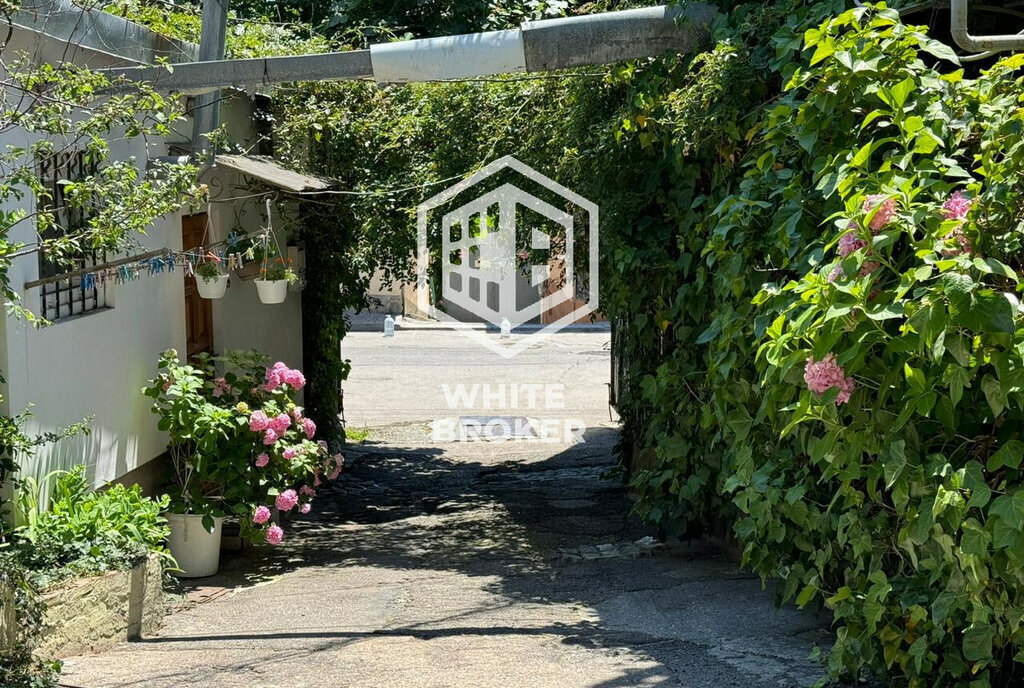 квартира г Ялта ул Дражинского 42 фото 1