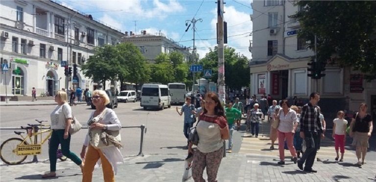 торговое помещение г Севастополь ул Адмирала Октябрьского 1 Крым фото 1