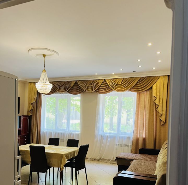 дом г Кисловодск ул Жуковского 3 фото 9