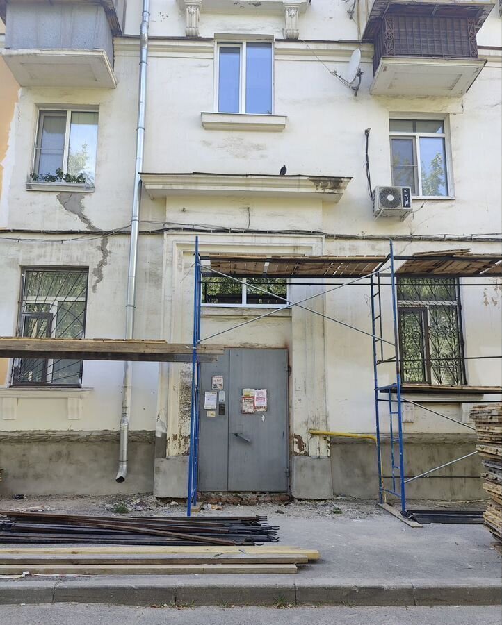 квартира г Череповец р-н Индустриальный ул Металлургов 7 фото 3