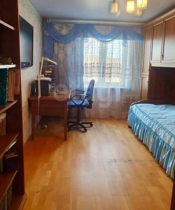квартира г Златоуст квартал Металлист 6 фото 3