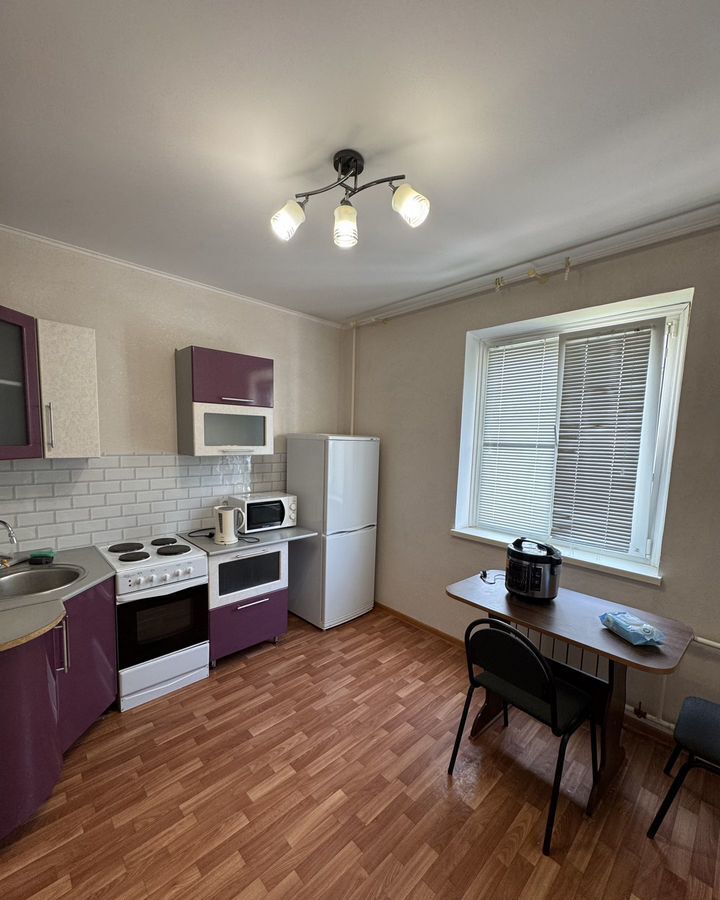 квартира г Курск р-н Центральный пр-кт Вячеслава Клыкова 58 фото 1