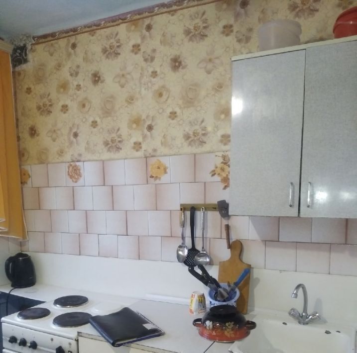 квартира г Прокопьевск р-н Зенковский ул Тюленина 17 фото 2