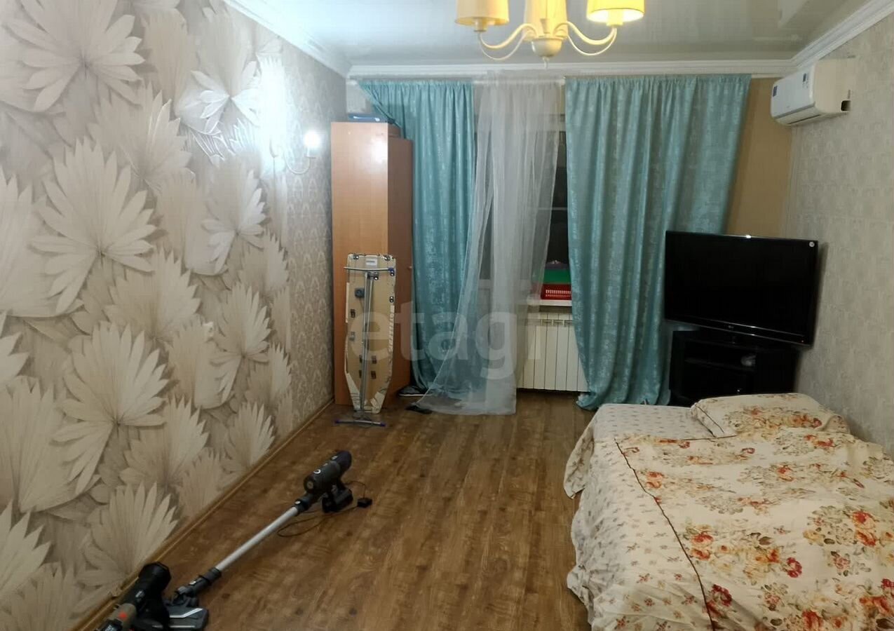 квартира г Ростов-на-Дону р-н Ворошиловский ул Ларина 18 фото 1