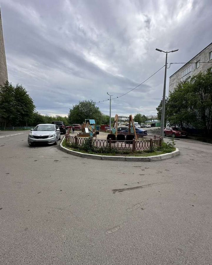 квартира г Мурманск р-н Октябрьский ул Гвардейская 19 фото 2
