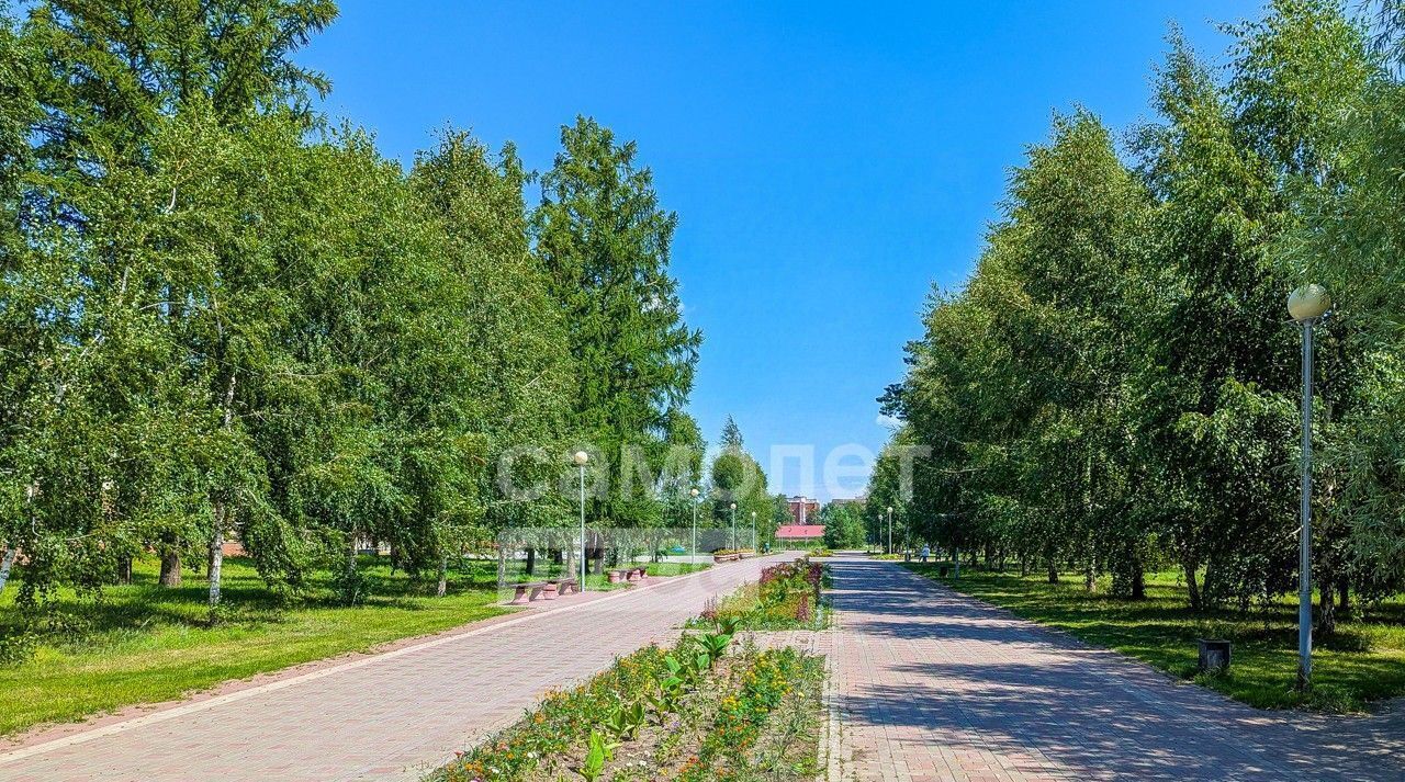 квартира г Омск р-н Центральный ул 2-я Барнаульская 11в пос. Амурский фото 19