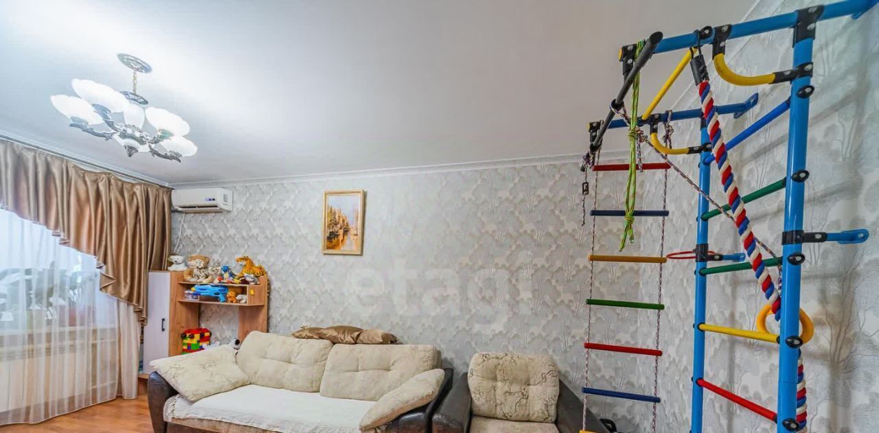квартира г Саратов р-н Ленинский ул. Имени К. Г. Уфимцева, 6к 5 фото 2