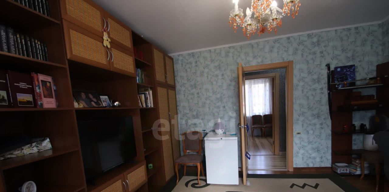 квартира г Прокопьевск р-н Рудничный ул Есенина 104 фото 4
