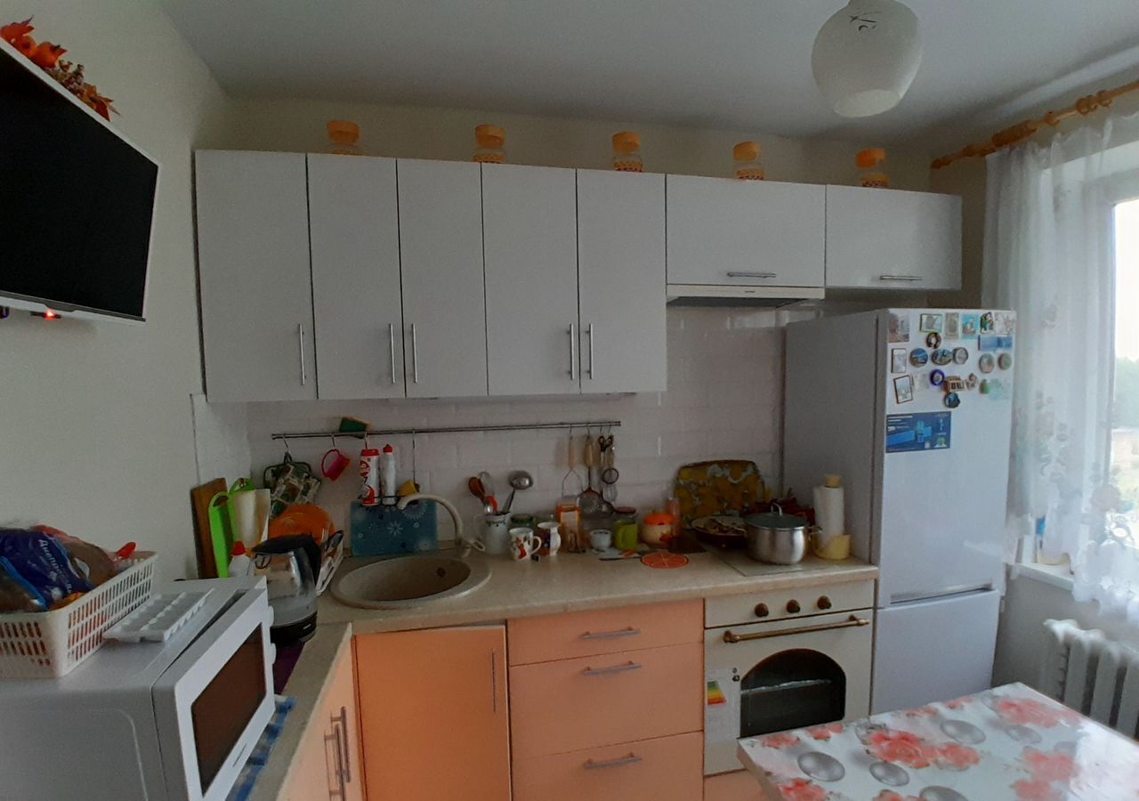 квартира г Великие Луки ул Гоголя 10/15 фото 2