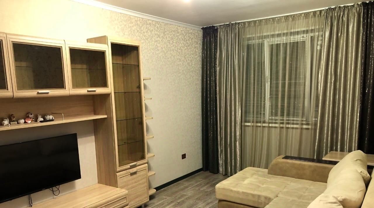 квартира г Старый Оскол Рудничный микрорайон 4 фото 4