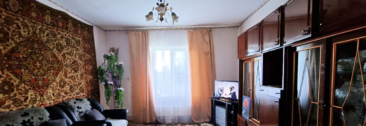 дом г Мыски п Бородино ул Светлая фото 1