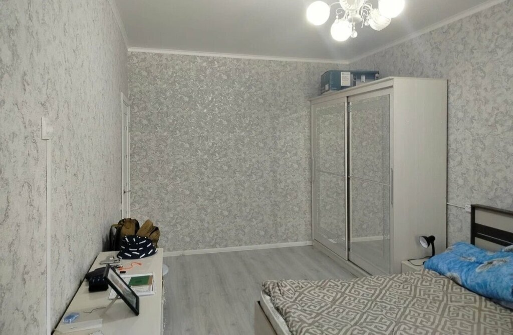 квартира г Каменск-Шахтинский ул Освобождения 11 фото 4