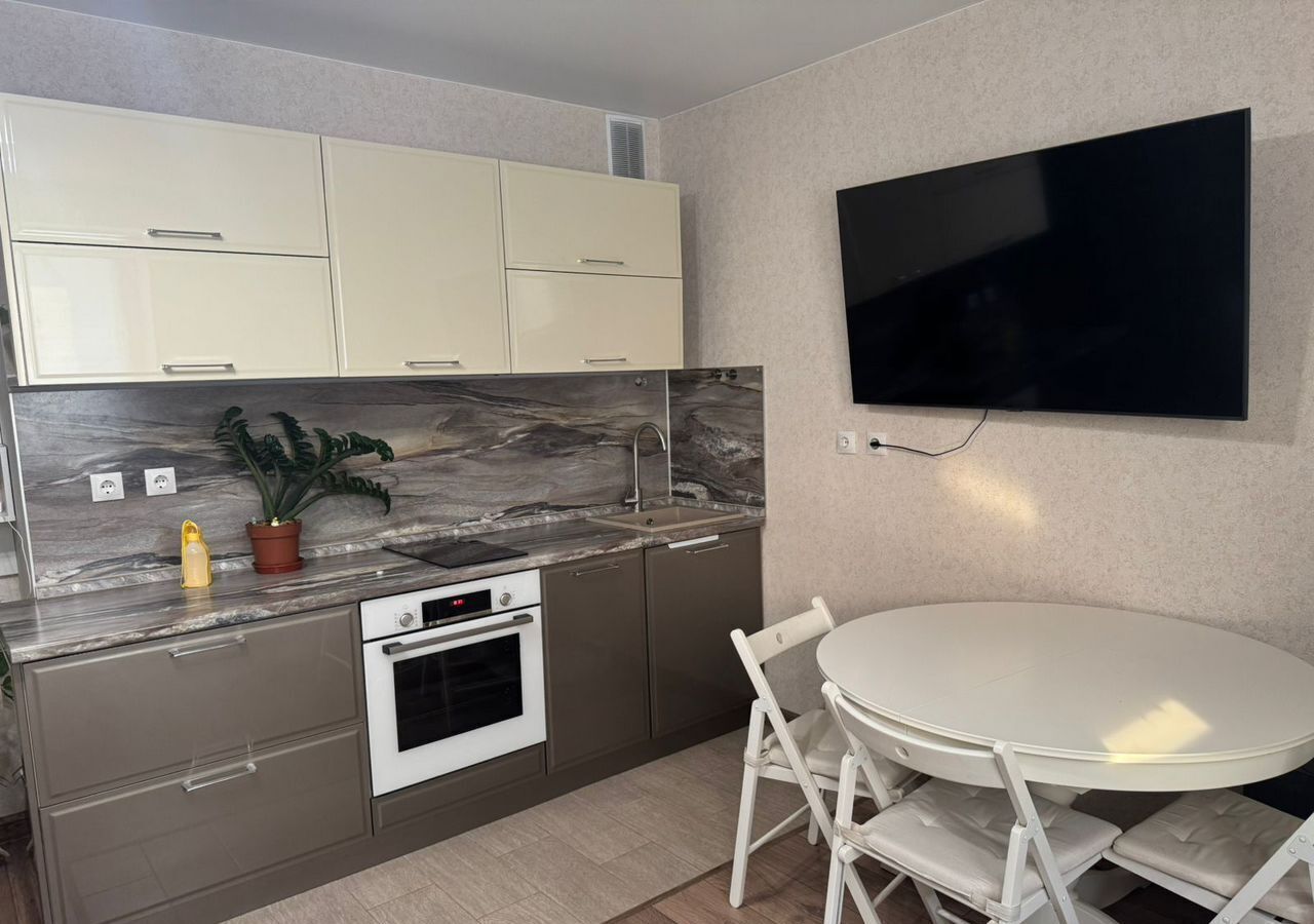 квартира г Батайск ул Половинко 280/3к 1 фото 2