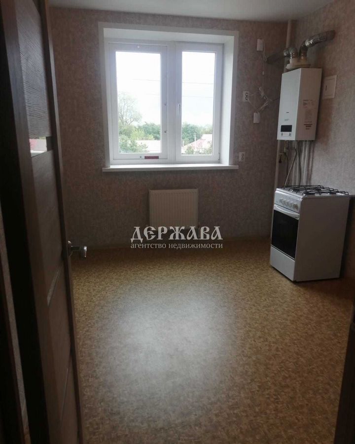 квартира г Старый Оскол ул Свободы 13ак/1 фото 2