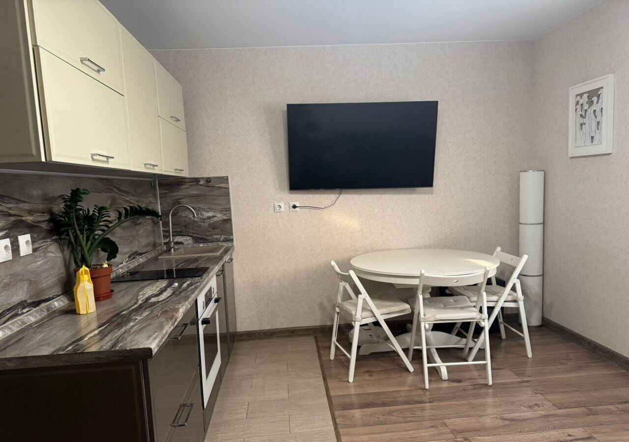 квартира г Батайск ул Половинко 280/3к 1 фото 6
