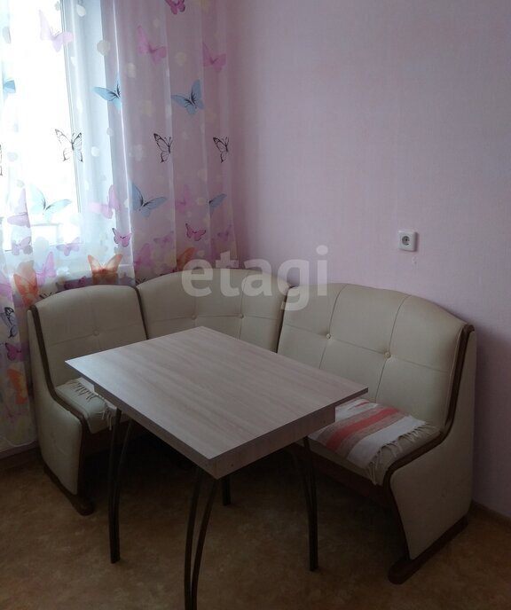 квартира г Тобольск 15-й микрорайон 32 фото 3