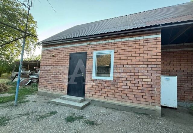 дом ул Прохладная Кировский муниципальный округ фото