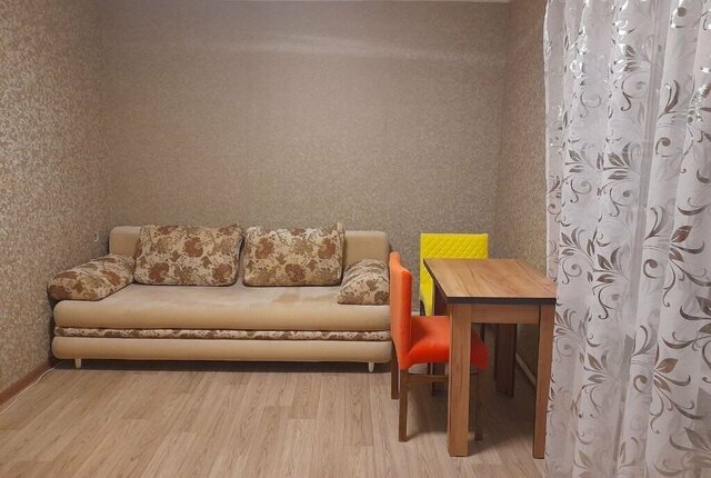 комната ул Космонавта Леонова 7в фото